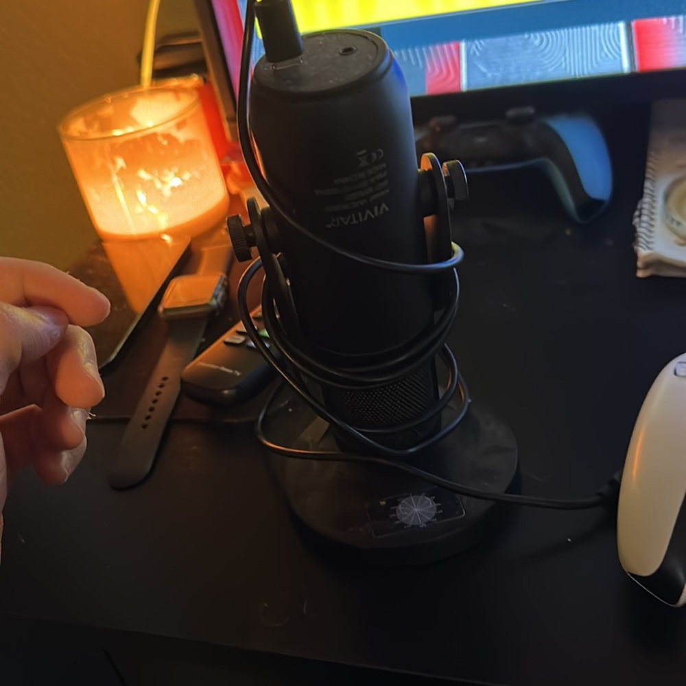 Mic - Picture 2 of 3